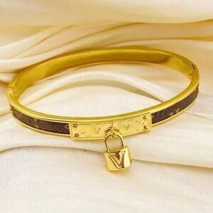 Designer Inspired 18k Gold Plated Luxury Bangle Bracelet